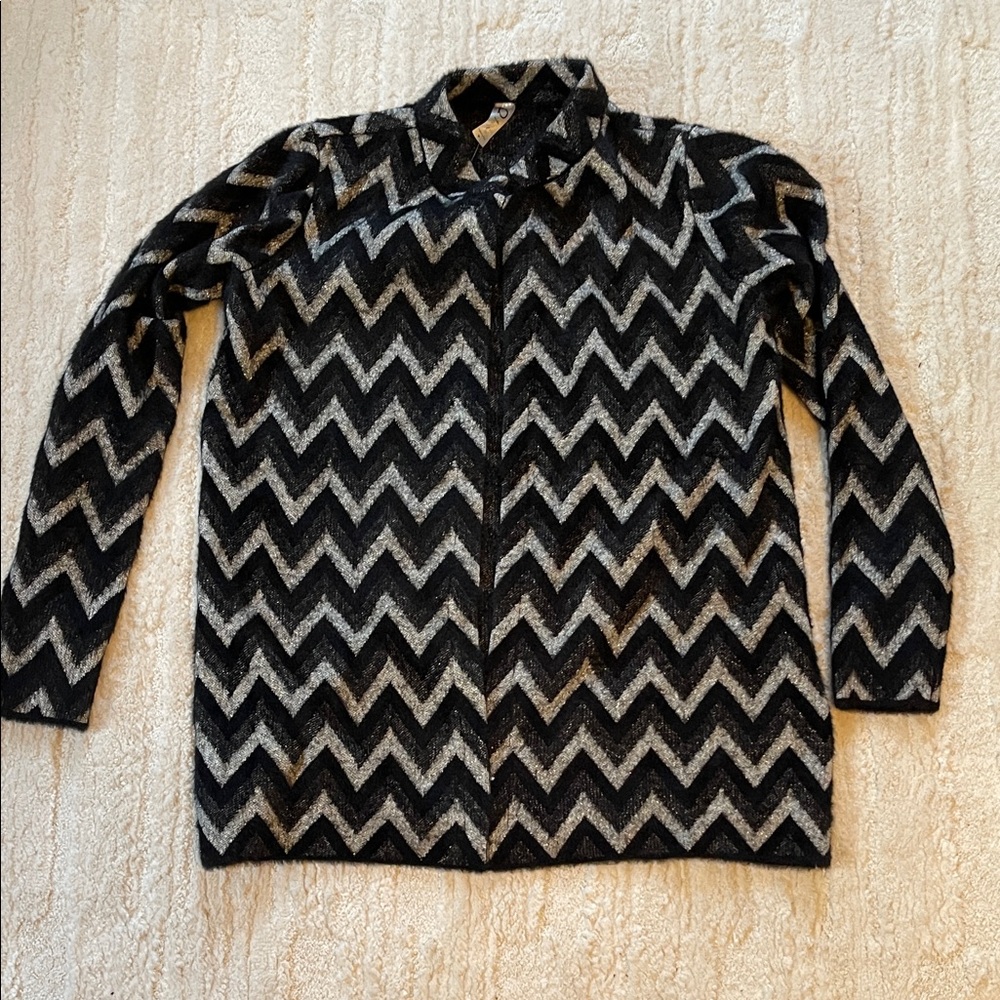 Collection B Black and Gray Chevron Jacket size M